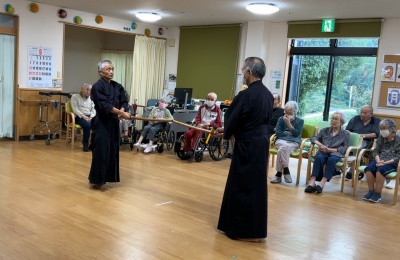 R8.9敬老会4